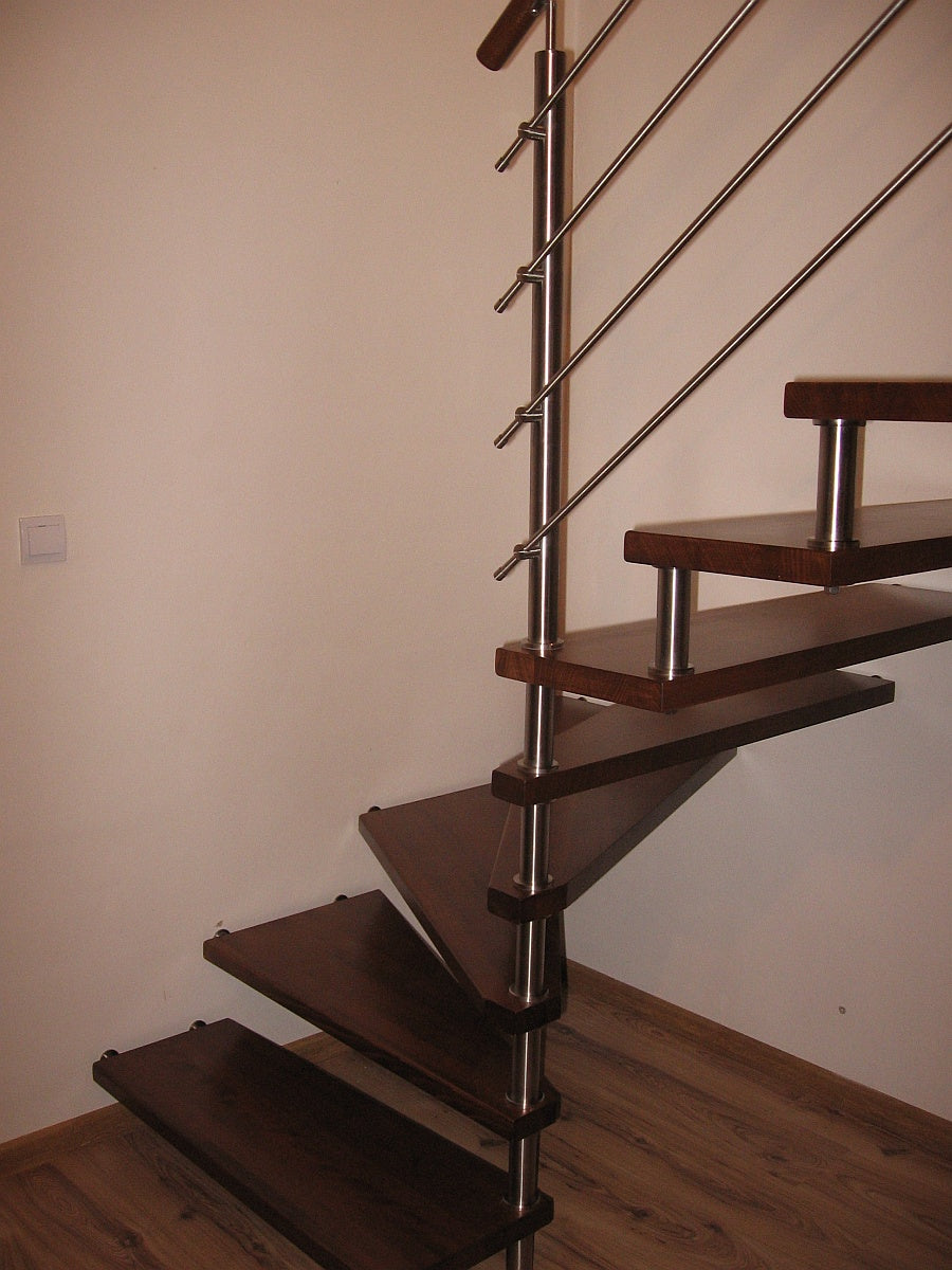 Kotvenie vrchné - príruba