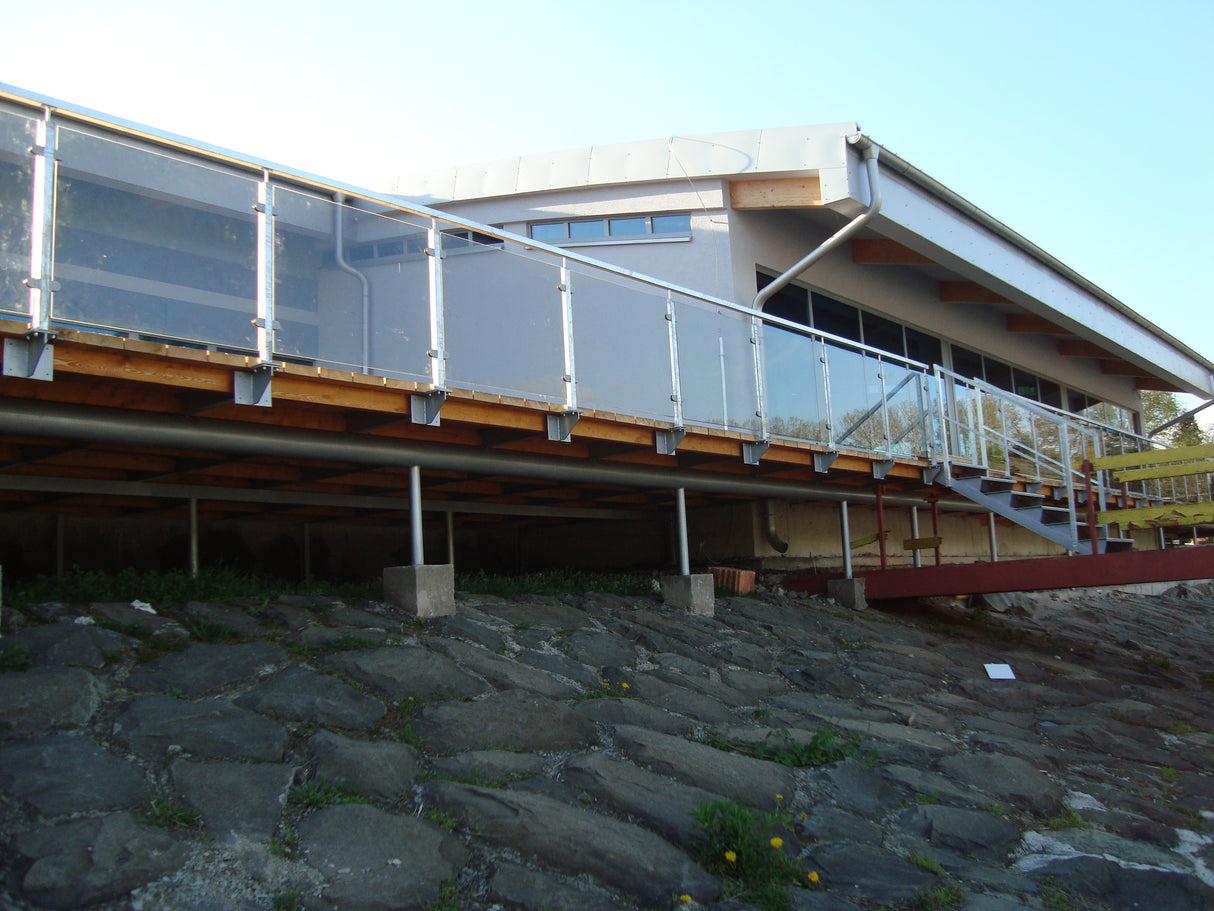 Držiak výplne skla